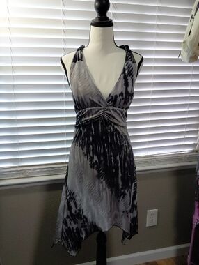 Ingear Black & Gray Asymmetrical V-Neck Handkerchief Hem Dress